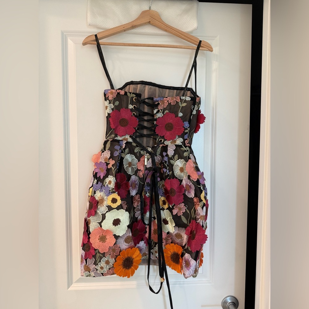 NWOT BRONX AND BANCO BOUQUET MARAYA MULTI STRAPLESS MINI DRESS - Picture 10 of 15